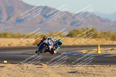 media/Nov-17-2024-CVMA (Sun) [[1fec520723]]/Race 18-Supersport Middleweight/